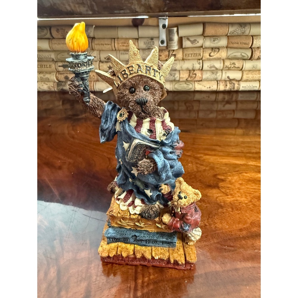 Boyds Bears Ms Libearty Wants You Too Statue of Liberty Figurine 1998 01998-21